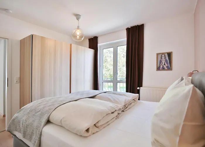 Gorch-fock-strasse 16 Gorch-fock-str 16 6 *